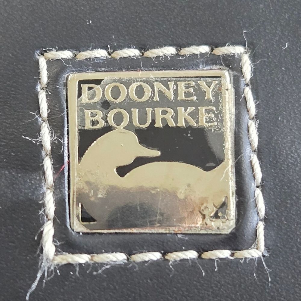 HARD TO FIND,  Vintage Dooney & Bourke Black Jewelry Roll.  Suede Inside. - Picture 4 of 9